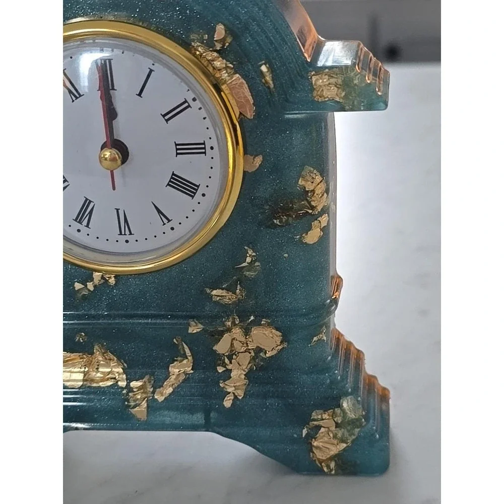 Handmade Resin Desk Clock Decoration Gift  Blue With‎ Gold Leaf 728